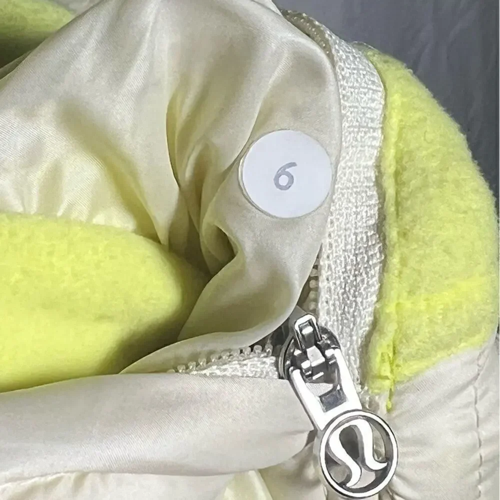Lululemon Run Bundle Up Jacket without Luxechange Hood Clarity Yellow 6‎